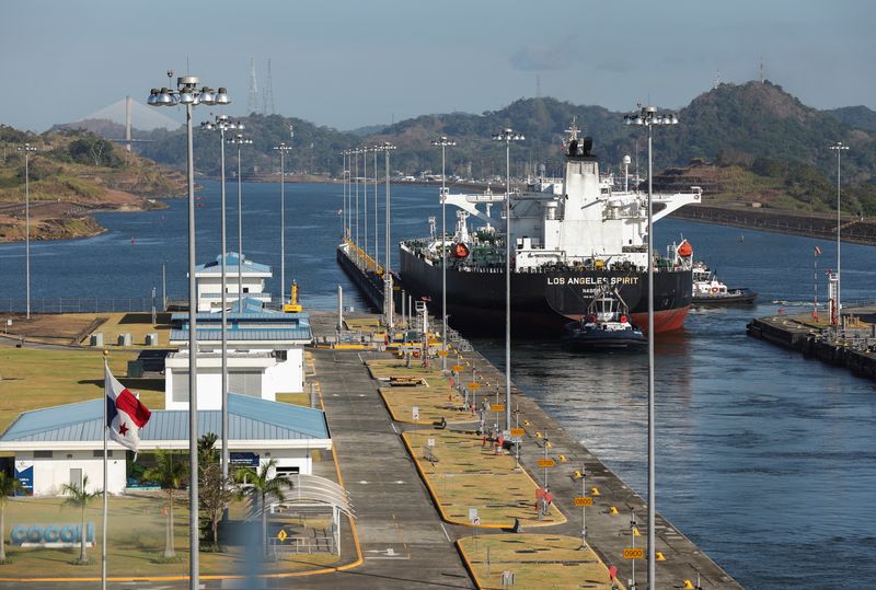 Operación del Canal de Panamá en riesgo por intensa sequía
