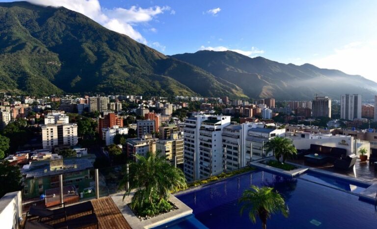 Caracas es la peor ciudad para vivir en Latinoamérica, según The Economist