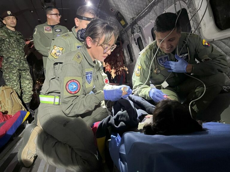 Madre de niños rescatados de la selva colombiana estuvo cuatro días viva