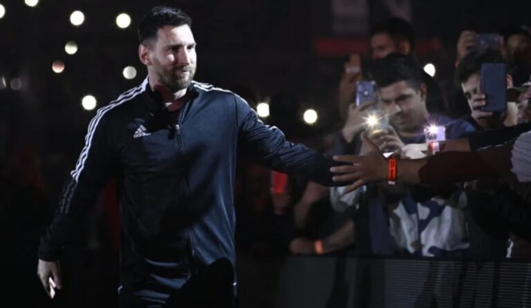 Lionel Messi comienza su nueva y no tan apacible vida en Miami