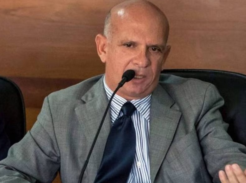 Es un hecho: Hugo 'Pollo' Carvajal se va extraditado a EE.UU.