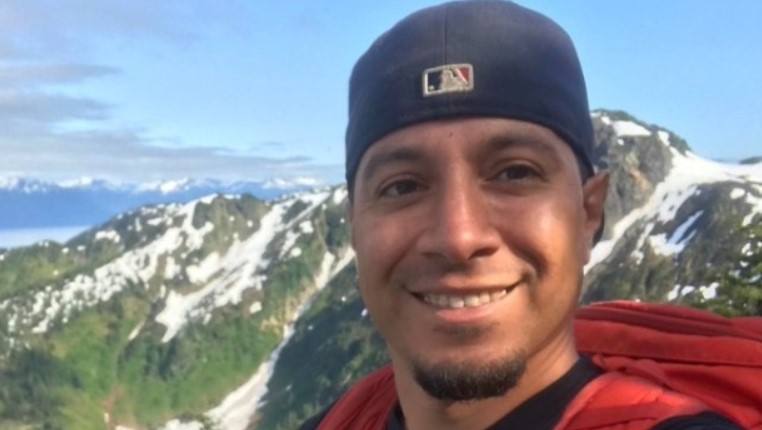 Sujeto se ahogó en un lago glacial en Alaska y una GoPro grabó todo