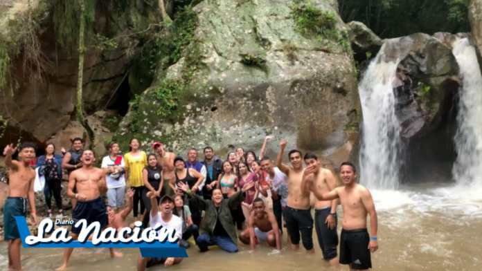 La alegría de unas horas terminó en pocos minutos. Todos alegres en su paseo. (Foto: cortesía de familiar)