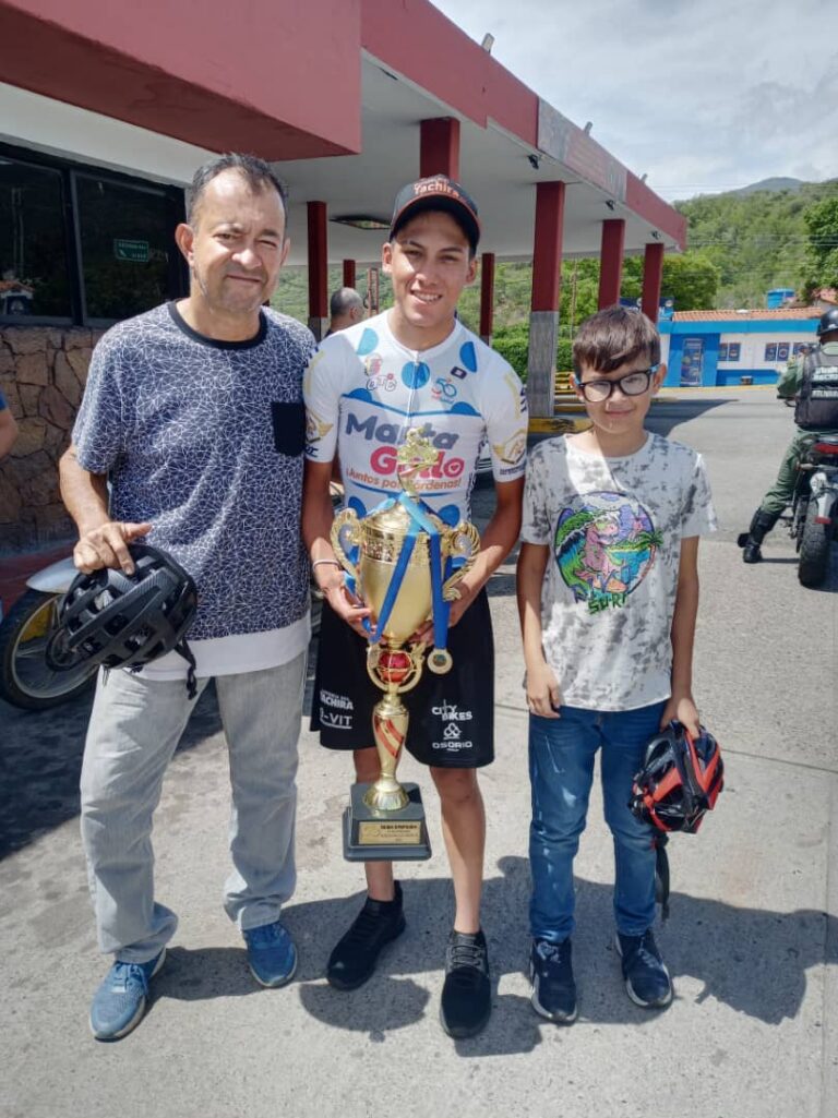 Arley Cuadros: “las cosas pasan por algo, seguiré pedaleando”