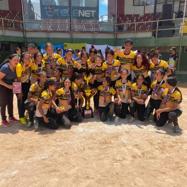 Kickingball del Táchira campeón nacional categoría Junior