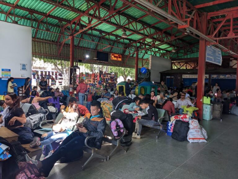 En aumento el número de usuarios en el terminal de San Antonio del Táchira