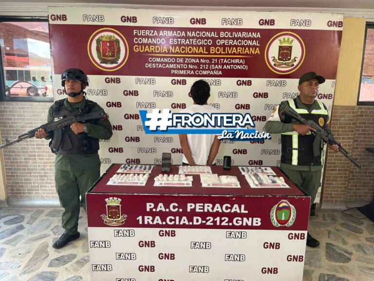 Hombre pretendía cruzar Peracal con 113 envoltorios de cocaína