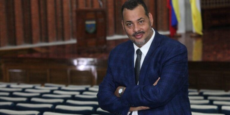 Tomás Straka: “La población se cansó de protestar con un guión que fracasó”