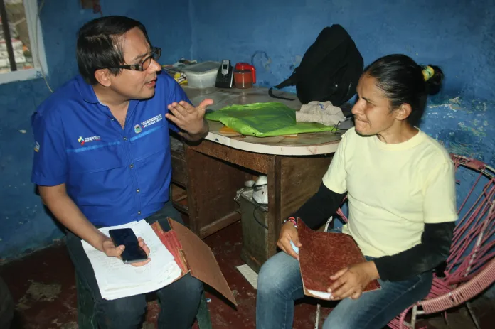Carlos Leal fue diagnosticado con el síndrome de Neurofibromatosis.(Foto/Tulia Buriticá)