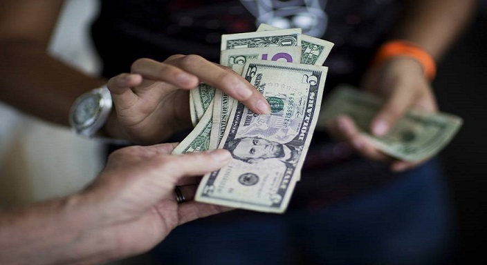 «Precios en dólares en Venezuela se ralentizan», según Ecoanalítica