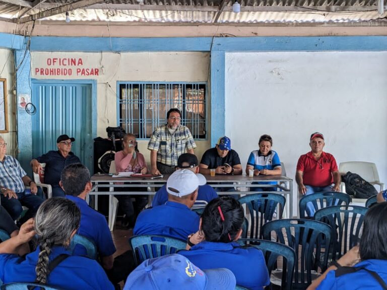Transportistas de frontera: “No se puede hablar de reactivación binacional cuando 10 líneas siguen paralizadas”