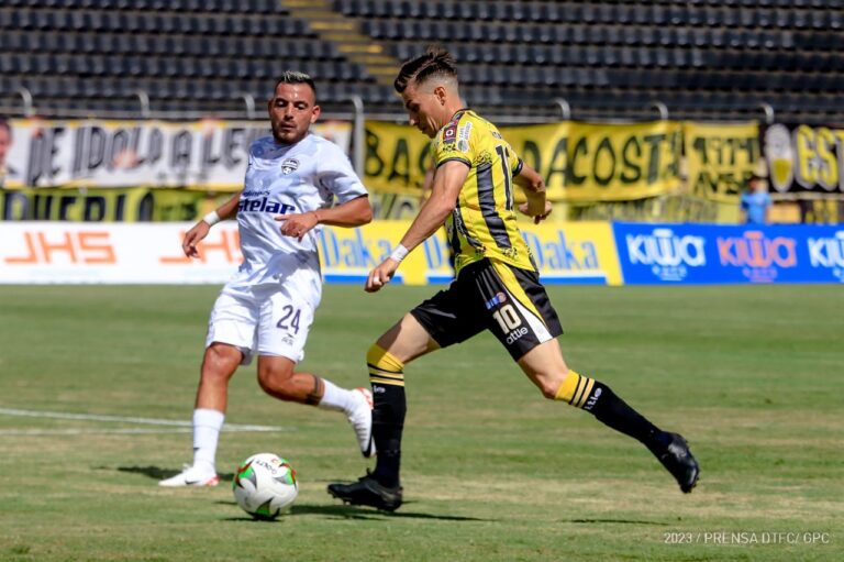 Academia Puerto Cabello con boleto a la cita libertadora de clubes 2024