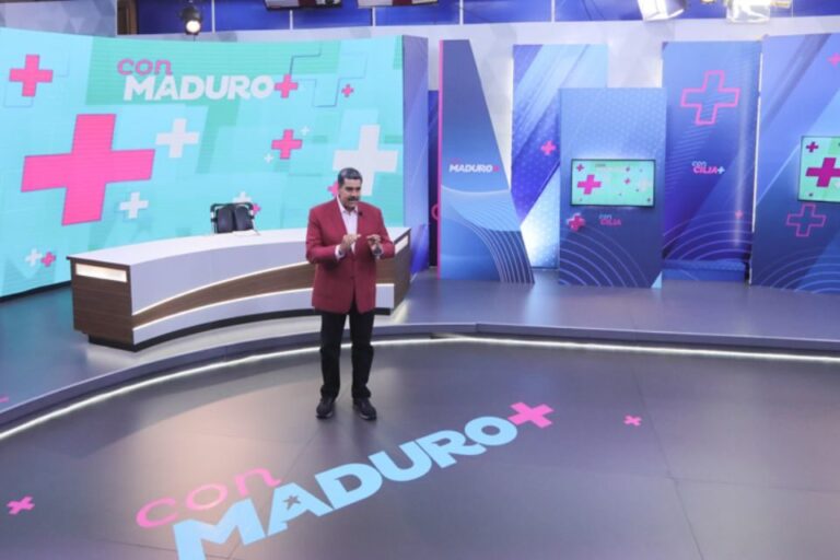 Maduro activa las Cupaz y milicianos para «plan especial antigolpe» en todo el país