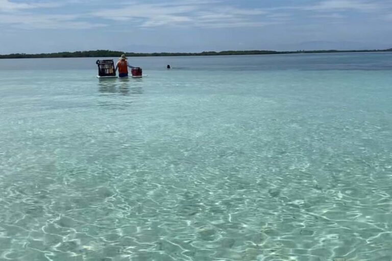 Bajón de turistas en las playas venezolanas estas vacaciones: «A veces no vendo nada»