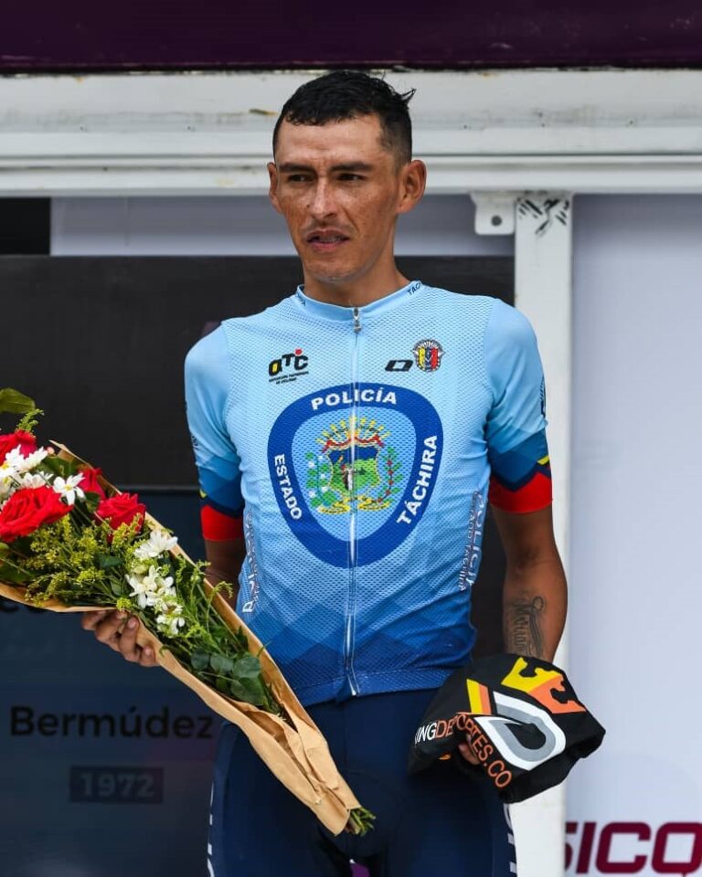 Jhonatan Eugenio se cubre de gloria