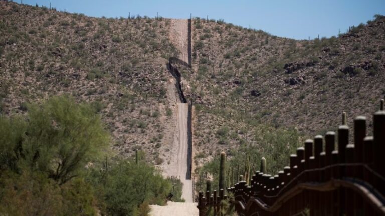 Murió una migrante colombiana en medio de ola de calor en el desierto de Arizona 