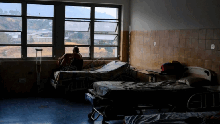 William Saab: MP investigará a clínicas que no admitan a pacientes con pólizas de seguros