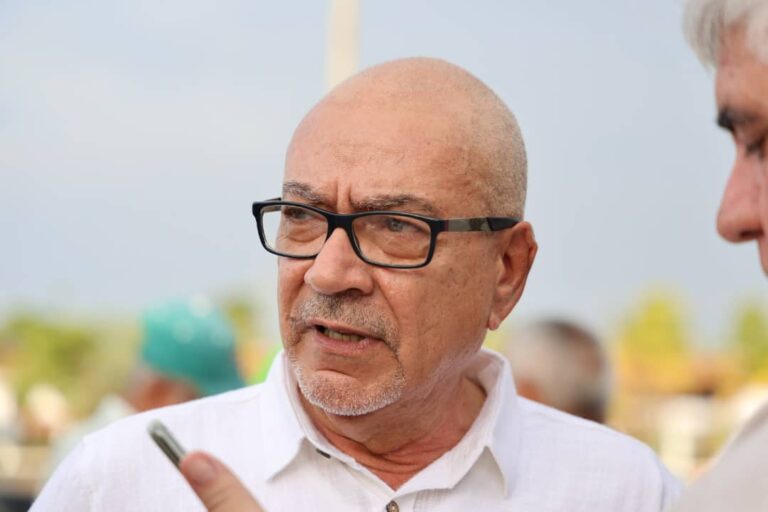 Vamos a promover la inversión privada para convertir a Venezuela en un emporio, ofreció Andrés Caleca