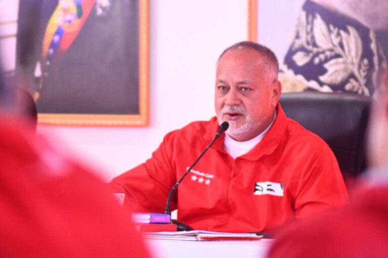 Cabello pide a exvicepresidenta de la Comisión de Primaria pruebas sobre irregularidades