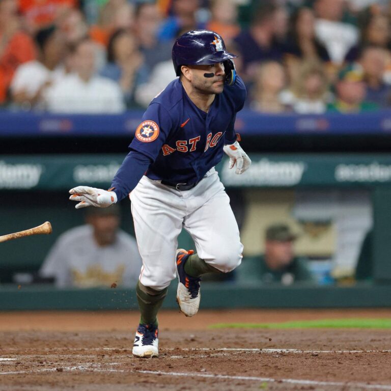 José Altuve en noche de jonrones