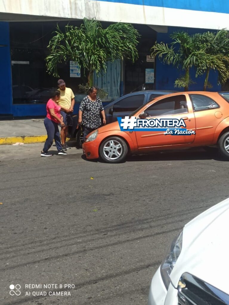 Otros dos vehículos cayeron en tanquilla desprovista de rejillas en San Antonio del Táchira