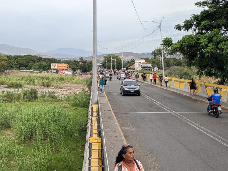 Viernes concurrido en el tramo binacional