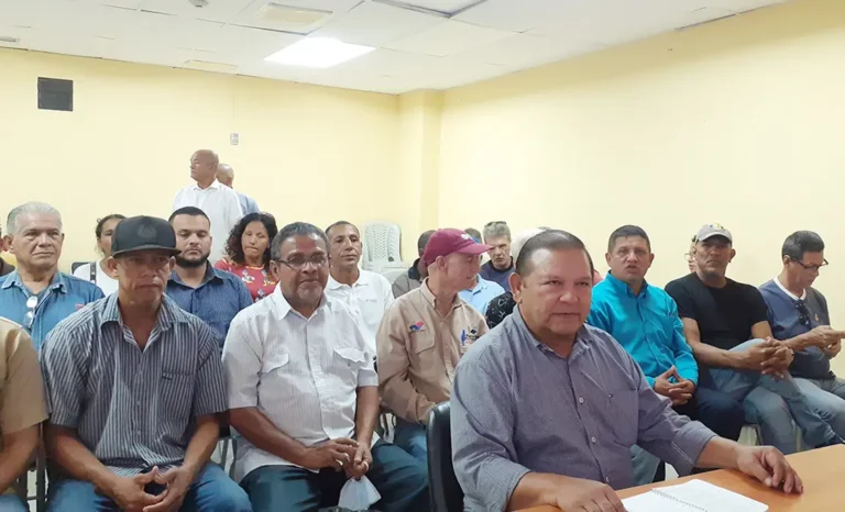 Andrés Velásquez alerta que primarias peligran por posible sentencia del TSJ