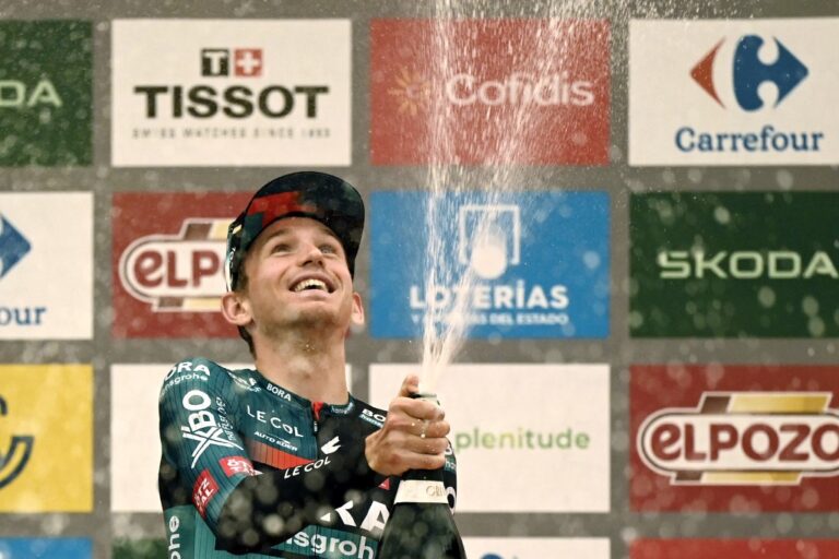 Kamna conquista el Collado de la Cruz de Caravaca