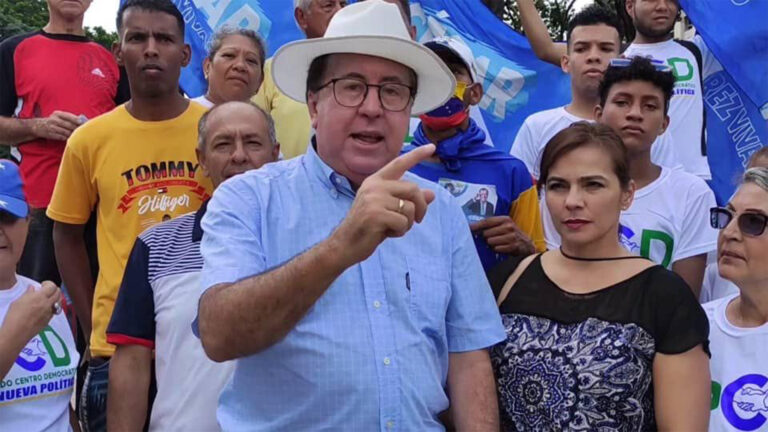 César Pérez Vivas sostiene que prioridad en la educación es mejorar el sueldo de los maestros