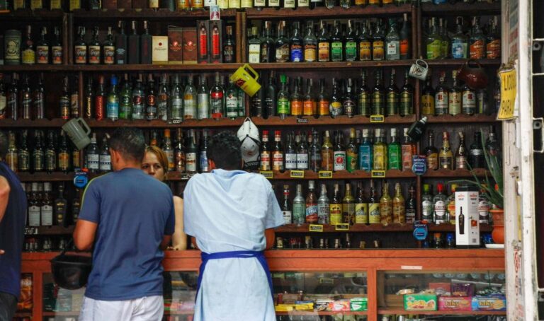 “No existe ningún Decreto de Ley Seca para este fin de semana”