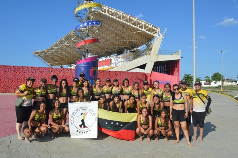 Debut con podio para Táchira en campeonato nacional de kickingball playa