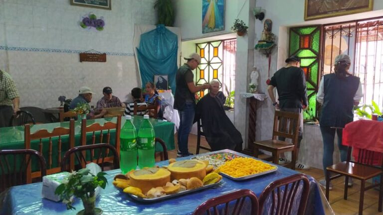 Agenda social a necesitados adelanta Odacyss