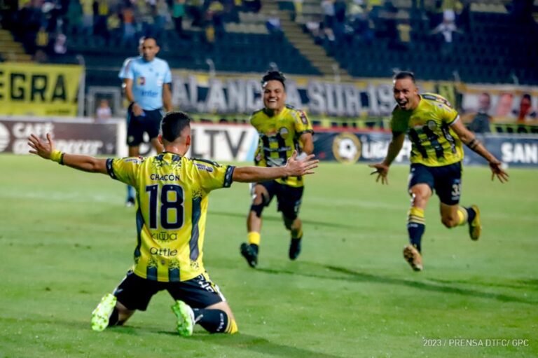 Campanada del Deportivo Táchira en la ruta por el título de la Liga FutVe
