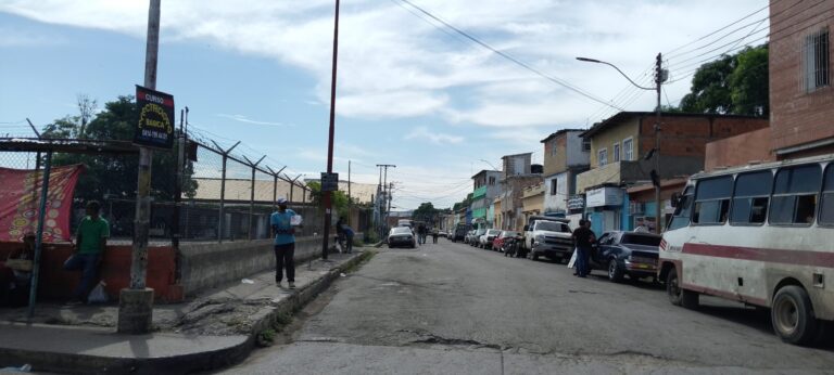 Vecinos cercanos a Puente Ayala quedaron atrapados tras la toma de penal