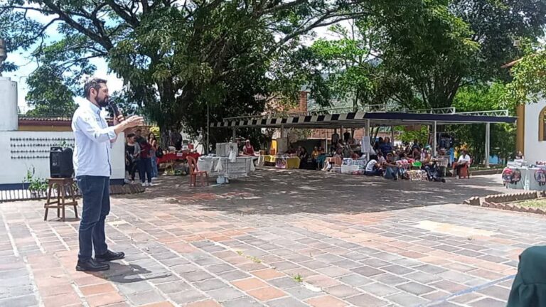 Microempresas del municipio Andrés Bello participaron en Feria de Emprendimiento Tachirense