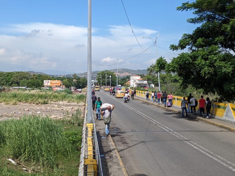 Fluido el paso por el tramo binacional este jueves