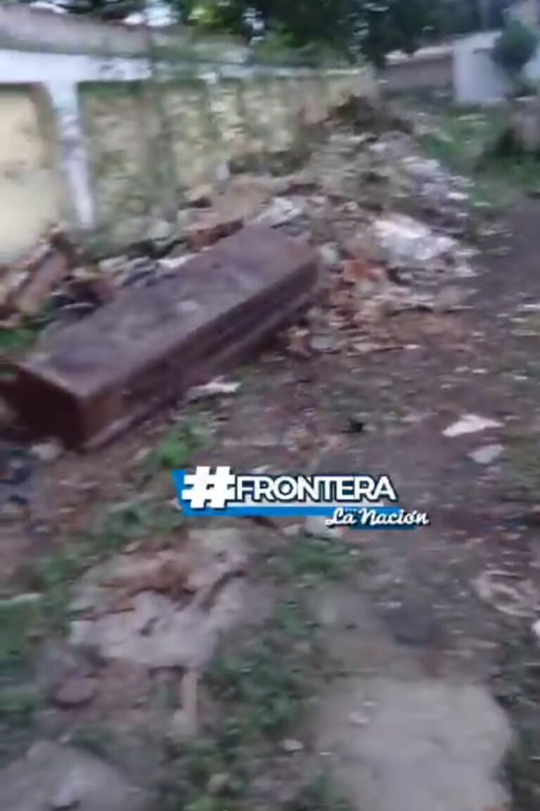 “Escombros y un ataúd abandonado”: Ciudadanos piden mantenimiento en el camposanto de San Antonio