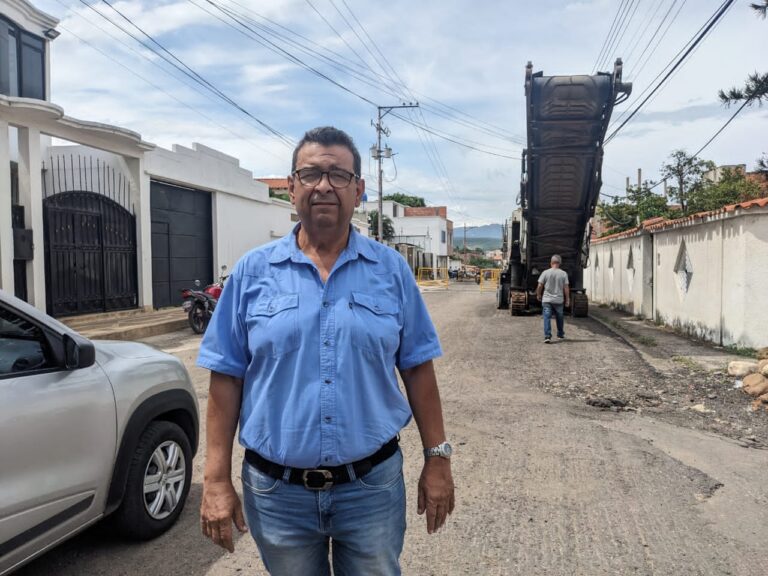 “A tres meses de la orden presidencial seguimos a la espera de 15 mil toneladas de asfalto”