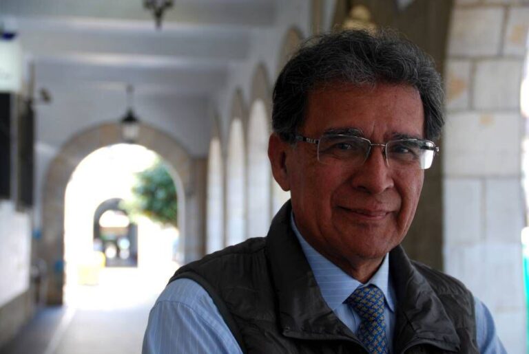 Gobierno de Colombia reinicia negociaciones con disidentes de FARC