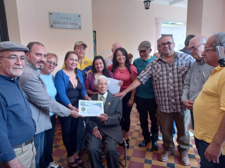 Ulacio Sandoval un maestro imprescindible