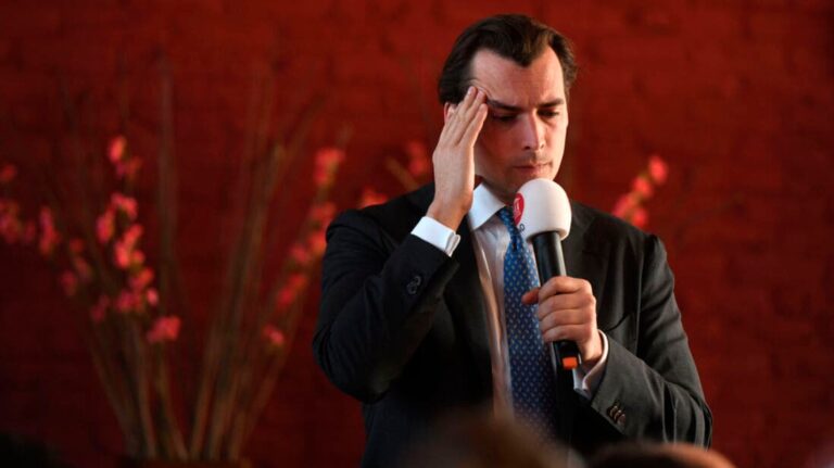 Agreden a candidato de ultraderecha en Países Bajos