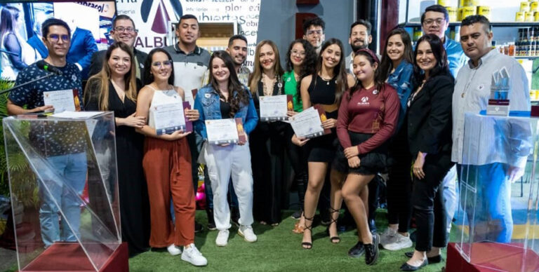 Unetenses innovaron en el premio Albura 2023