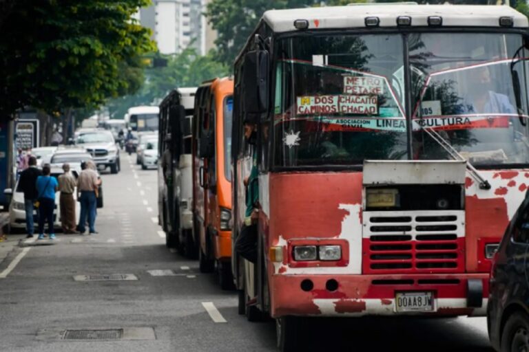 Cedice: Caraqueños gastan dos dólares diarios en pasaje