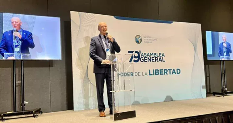 La prensa es una de las primeras víctimas de los gobiernos autocráticos de América Latina, según la SIP