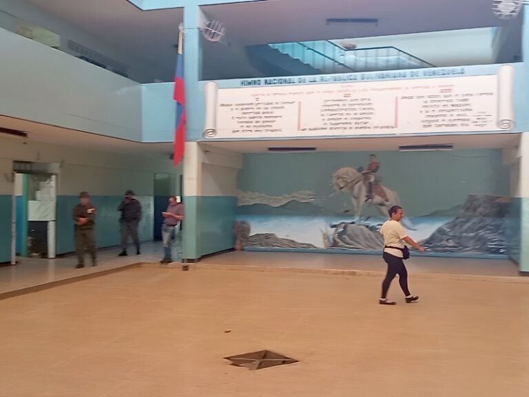 La opinión también fue dada en Lobatera