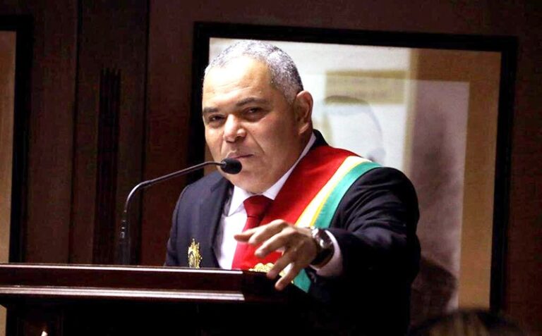 Solicitan referendo revocatorio para gobernador de Lara y siete alcaldes