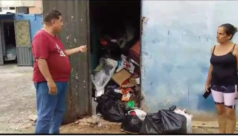 “No aguantamos más”: vecinos de San Antonio suman tres meses sin el servicio del aseo urbano