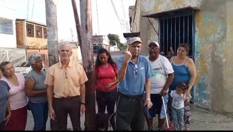 Quince días sin electricidad suman vecinos de Barrio Unión en Barquisimeto