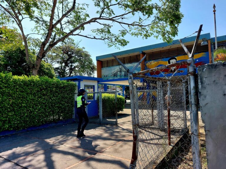 Junín: sin contratiempos y escasa presencia de electores