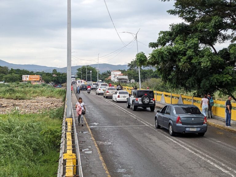 Así va la dinámica en el puente Simón Bolívar a 10 días de que culmine el 2023